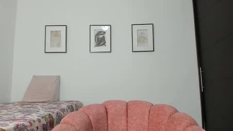 Angie Henao online show from September 24, 8:41 pm