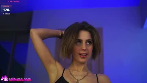 Ari online show from April 9, 8:42 am