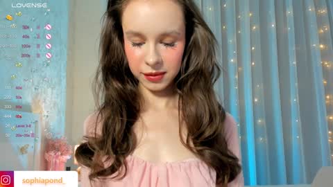 Sophie online show from January 15, 1:52 pm