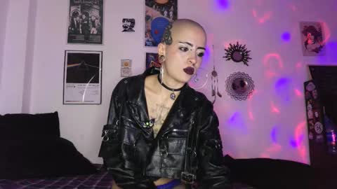    online show from September 10, 2:33 am