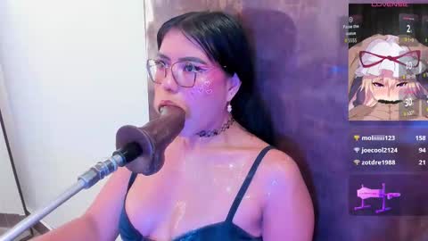 pocahontas_lantina online show from October 11, 4:39 am