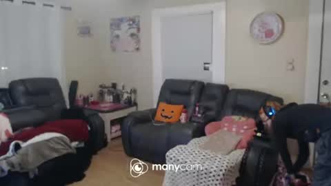 PocketPlywood online show from November 28, 12:35 am