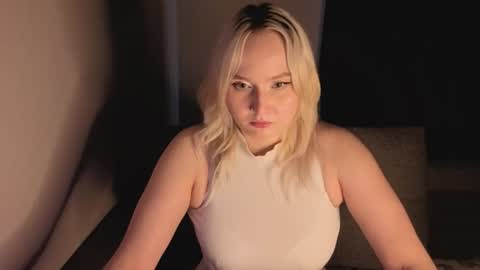 Mila online show from July 16, 3:38 pm