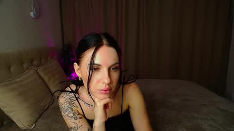 poison_inyour_mind online show from November 9, 4:58 pm