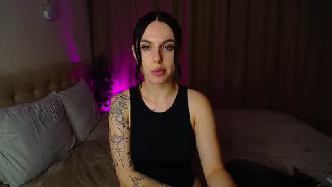 poison_inyour_mind online show from October 26, 8:04 pm