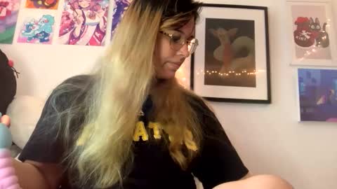 sweet angel baby  online show from February 12, 1:57 pm