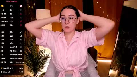 Polly online show from July 23, 9:50 am