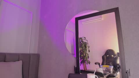 POLLY online show from October 21, 10:41 am