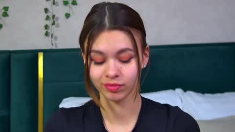 Polly online show from February 20, 6:50 am