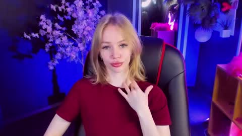 Polly online show from June 3, 10:49 am