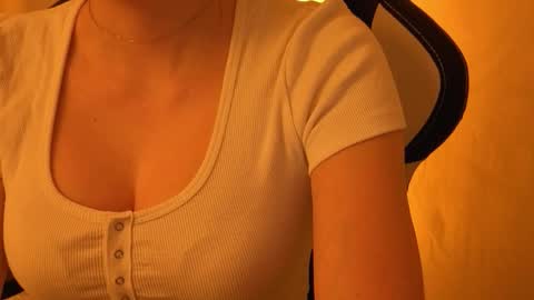 April online show from January 11, 6:46 pm