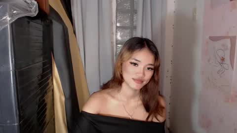pornstar_kia online show from April 17, 3:08 am