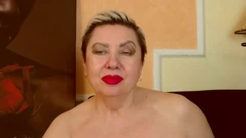LADY POSH online show from June 26, 6:36 am