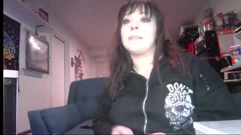 posionedxpeach online show from February 26, 9:08 am