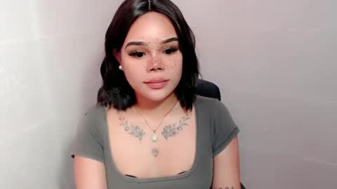 MAXXINE online show from January 19, 9:45 pm