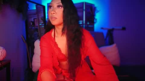 PreeminentJess online show from April 22, 6:10 am