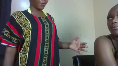 Bad gurl Riri online show from November 26, 6:36 am