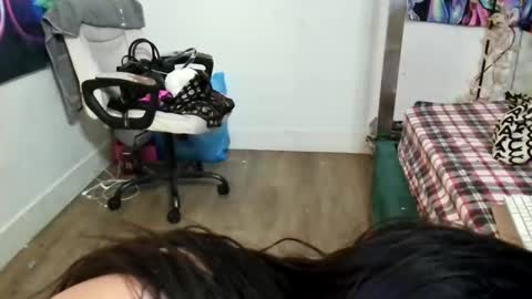 Yasmine pretty online show from March 10, 4:05 am