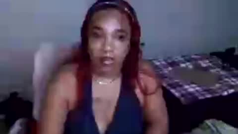 Yasmine pretty online show from July 28, 11:48 pm