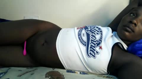 pretty_ass07 online show from June 23, 5:27 am