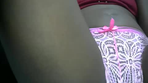 pretty_avena online show from November 18, 6:53 pm