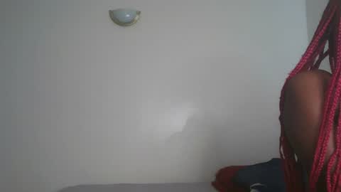 pretty_empress online show from July 12, 8:26 am