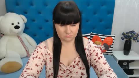 pretty_malika online show from February 9, 4:57 am