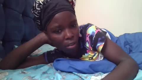 pretty_petite_ebony online show from November 3, 11:36 am