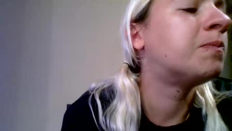 Missy  Jack online show from March 22, 11:33 pm