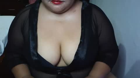prettycarla online show from July 31, 9:10 am