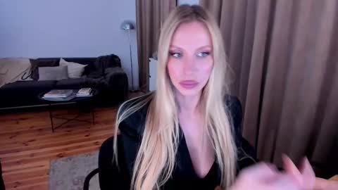 Eva online show from October 18, 1:19 am