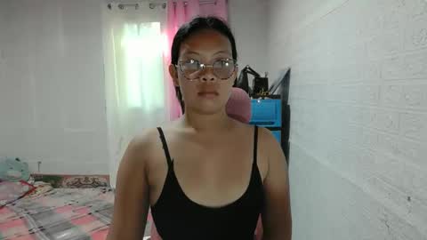 olivia for short oliv online show from January 7, 5:33 am