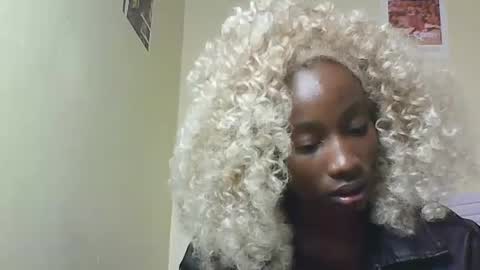 PRETY online show from July 25, 1:34 am