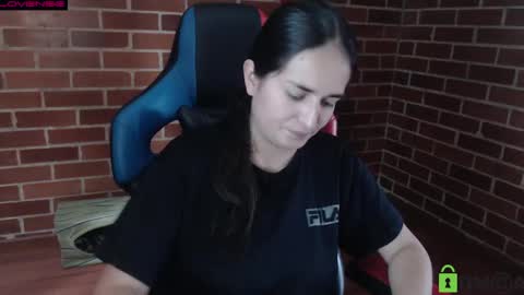 Leia online show from April 17, 8:33 pm