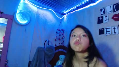  Elia  online show from October 15, 1:19 am