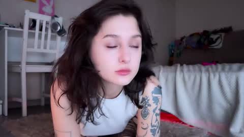 Kristina online show from December 2, 4:14 am