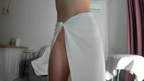 princess_moana online show from April 15, 3:56 pm