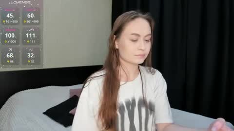 Sonya online show from June 10, 6:39 pm