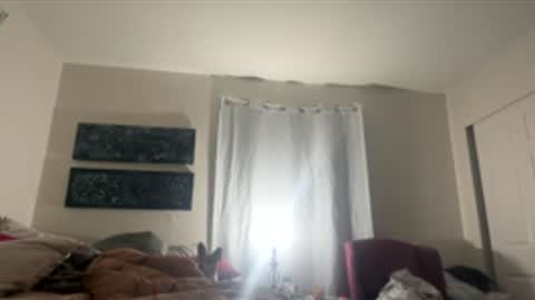 Queenie online show from November 30, 11:53 pm