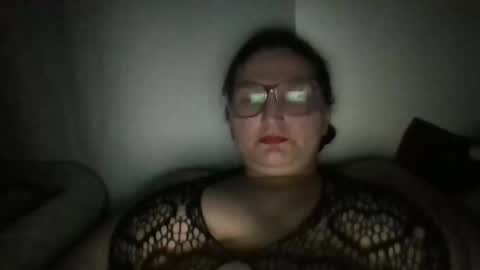 Queenie online show from October 31, 5:31 am