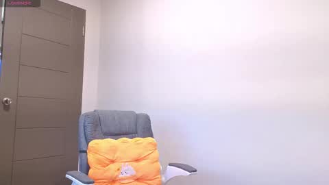 PrittiDitti online show from November 11, 2:51 am