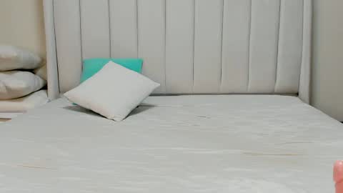 proudafricaka online show from April 16, 2:23 am