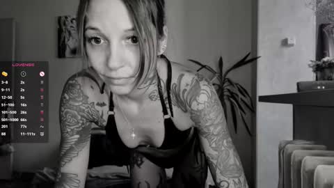 LUCY -----    online show from September 16, 9:39 am