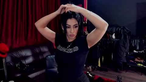 MissPuffyLove online show from February 6, 8:45 pm