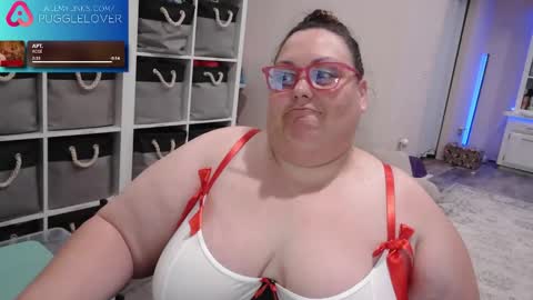 Puggie -  online show from January 14, 10:59 pm