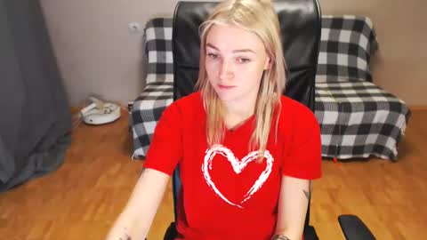 Polly online show from January 11, 12:07 pm