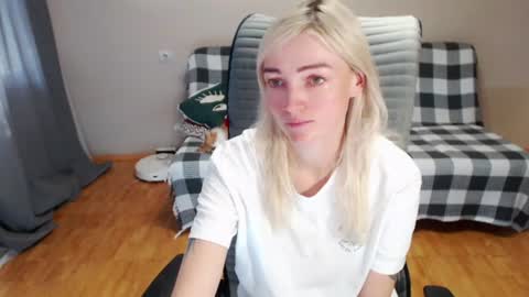 Polly online show from July 21, 4:46 am