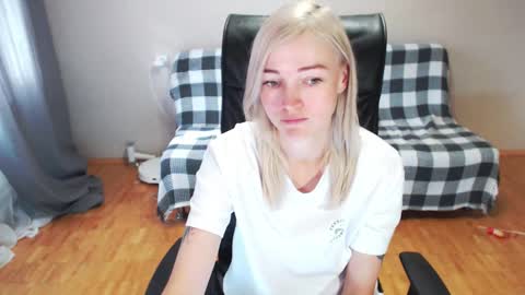 Polly online show from September 10, 4:34 am