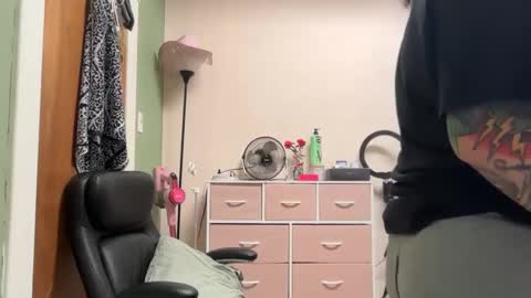 Pumpkin bunny online show from September 15, 2:09 am