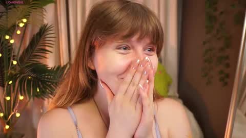 constant schedule Wednesday  Friday  Saturday  Sunday  The Rosemarie online show from September 14, 5:49 am